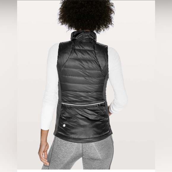 Lululemon Down For A Run Vest II
Black - Picture 5 of 9